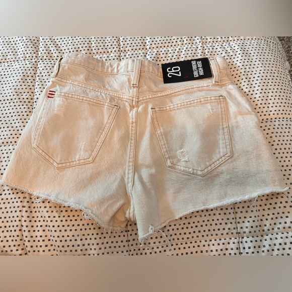 BDG Urban Outfitters 26 Cream Distressed Cut Off GF High-Rise Short #1708 - Picture 3 of 8